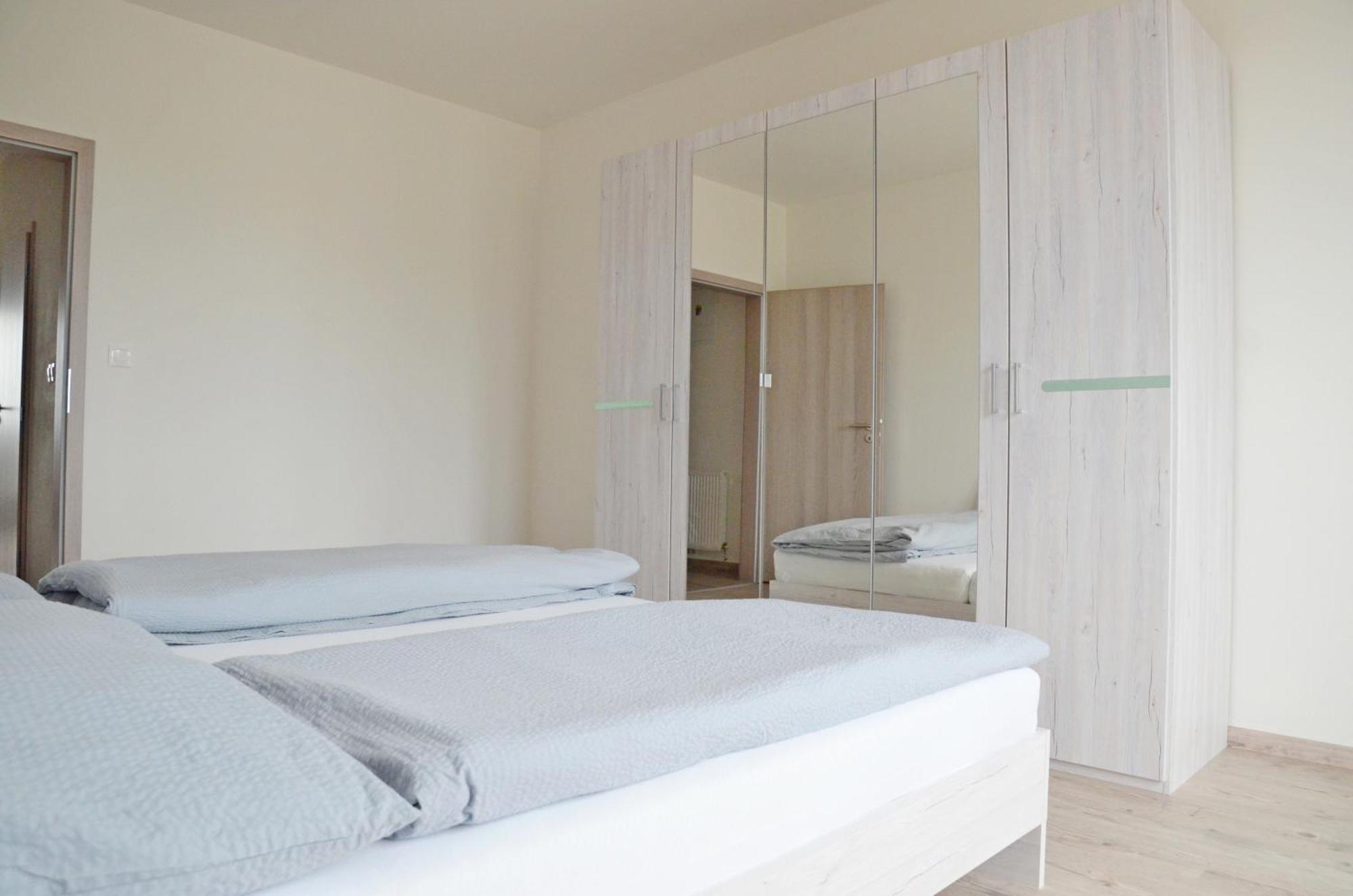 Apartmany Vinohrady Тренчин Экстерьер фото
